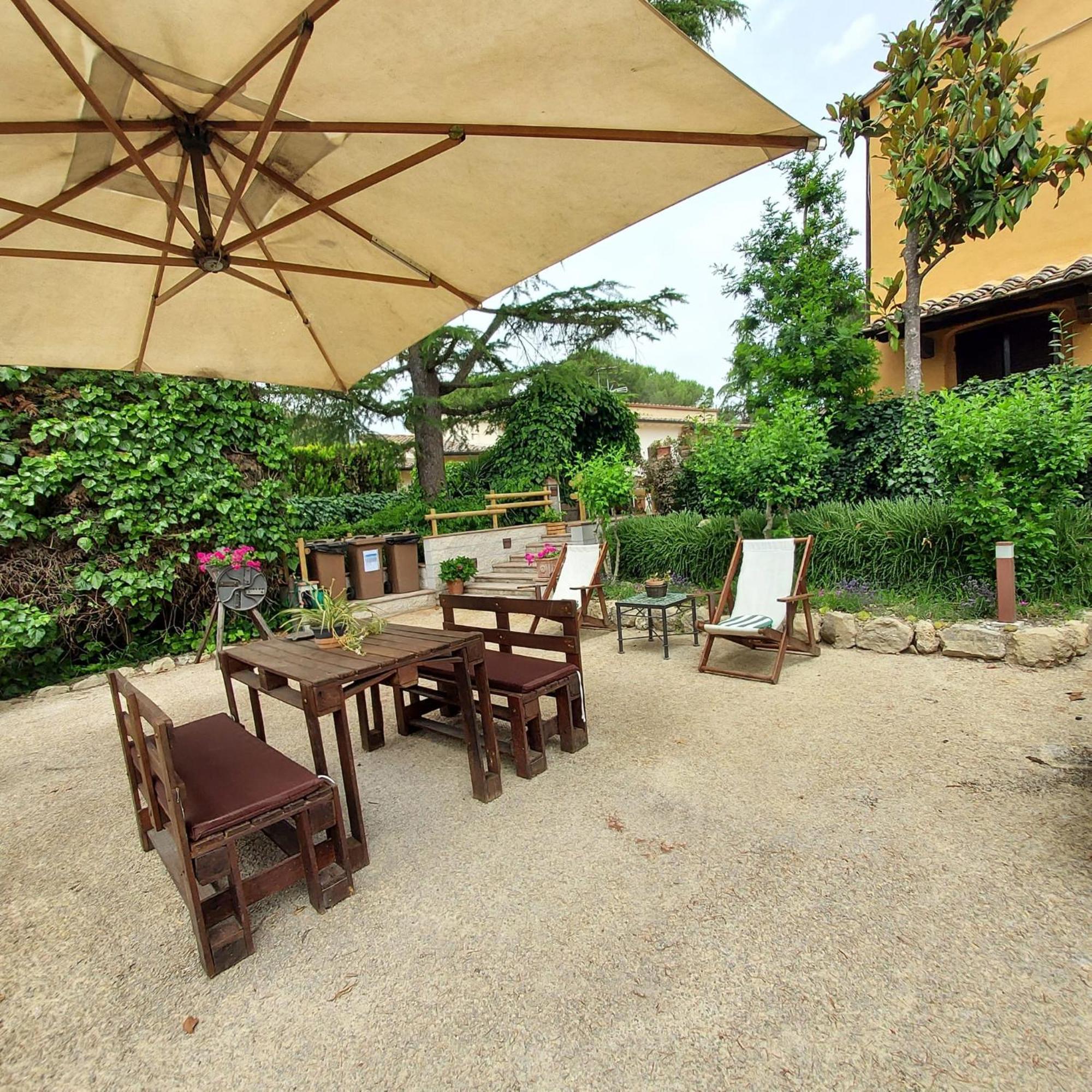Agriturismo Il Colle Siena Kültér fotó